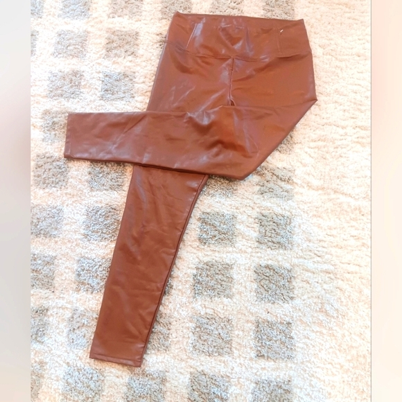Bagatelle Collection Brown Faux Leather Leggings - Picture 3 of 7